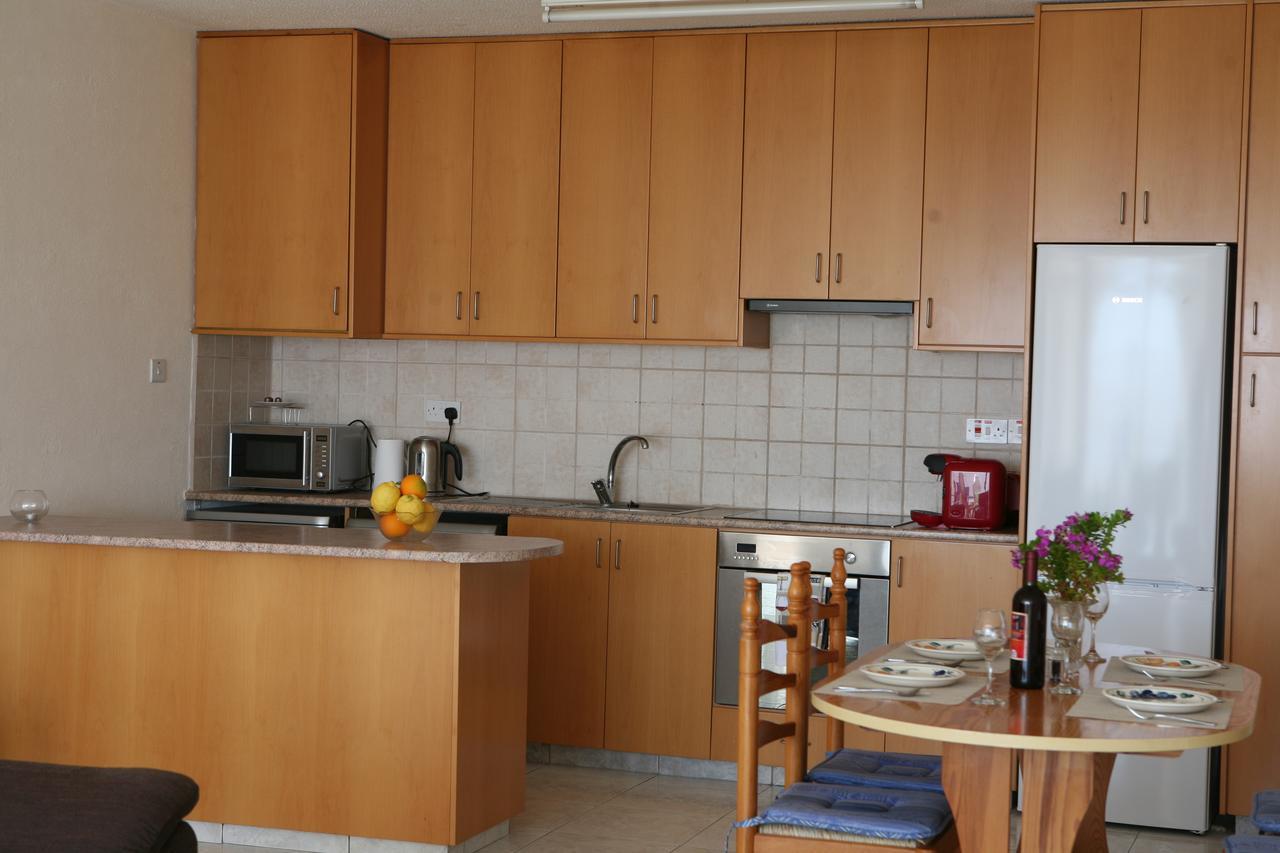 Ambelones Apartments Pissouri Exterior foto